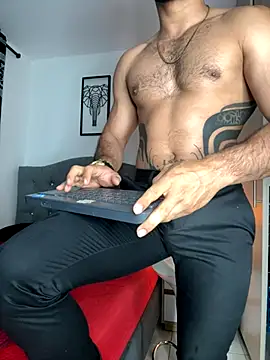 Maximiliano ford online show from 10/30/25, 08:56