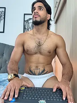 Maximiliano ford online show from 03/18/25, 12:28