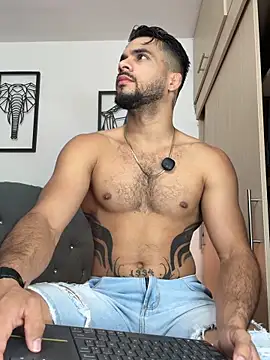 Maximiliano ford online show from 11/13/25, 10:08