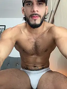 Maximiliano ford online show from 03/18/25, 09:23