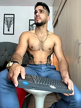 Maximiliano ford online show from 10/03/25, 10:39