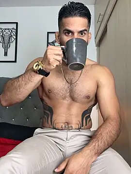 Maximiliano ford online show from 10/15/25, 10:12