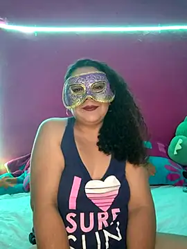 Snapshot of Pequitas_sexi chatting on 10/16/25, 05:49 Pequitas sexi online show from 10/16/25, 05:49