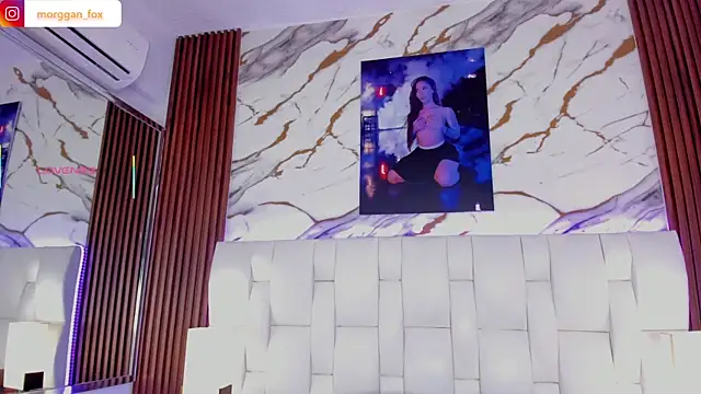 Morggan Fox  online show from 01/15/26, 04:05