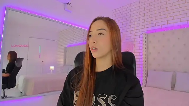 Morggan Fox  online show from 09/26/25, 04:41