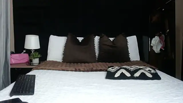 sexdevolxx online show from 04/03/26, 05:14