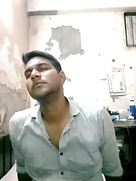 Snapshot of vikesh05 chatting on 09/14/25, 05:46 vikesh05 online show from 09/14/25, 05:46