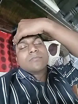 vikesh05 online show from 11/29/25, 08:20