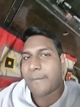 Snapshot of vikesh05 chatting on 11/07/25, 07:18 vikesh05 online show from 11/07/25, 07:18