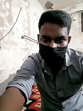 Snapshot of vikesh05 chatting on 03/14/25, 07:12 vikesh05 online show from 03/14/25, 07:12