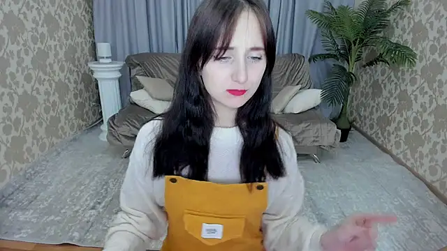 JulietMonli online show from 10/23/25, 05:33