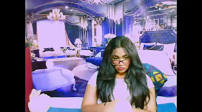 IndianSexyDiva online show from 03/21/25, 09:45