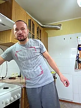 Masya MaxUA online show from 11/05/25, 11:24