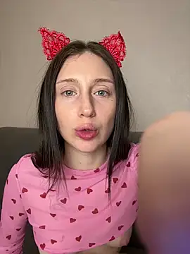 MiaaLoveeee online show from 03/18/25, 10:15