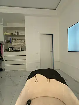 Amy Sky  online show from 04/10/26, 05:31