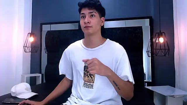 Jhojan twink online show from 01/08/26, 04:29