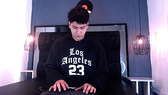 Jhojan twink online show from 01/17/26, 04:27