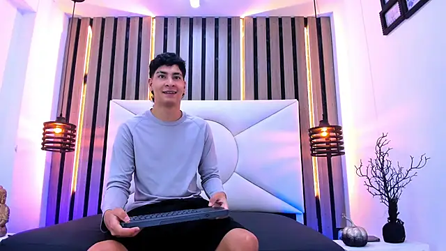 Jhojan twink online show from 10/24/25, 12:26