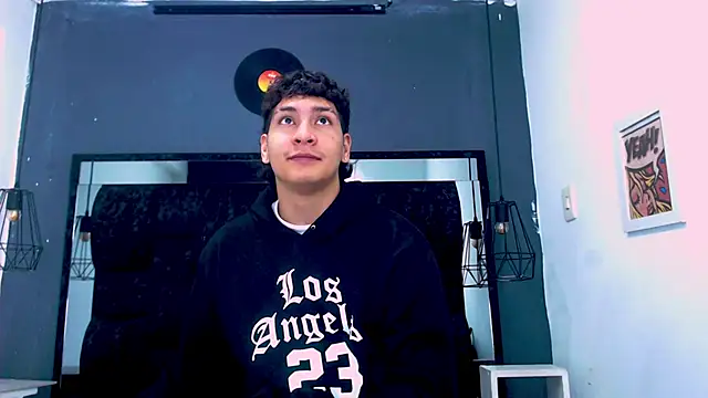 Jhojan twink online show from 03/20/26, 05:19