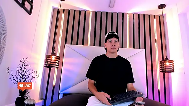 Jhojan twink online show from 11/09/25, 12:31