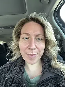 LittleMsMILF online show from 02/26/26, 03:45