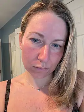 LittleMsMILF online show from 03/12/26, 06:34