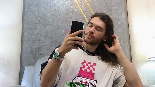 FreyrVik online show from 12/02/25, 03:36