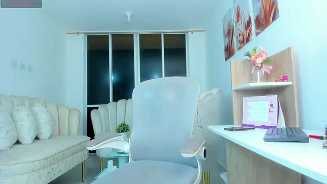 karol f00x online show from 11/26/25, 01:05