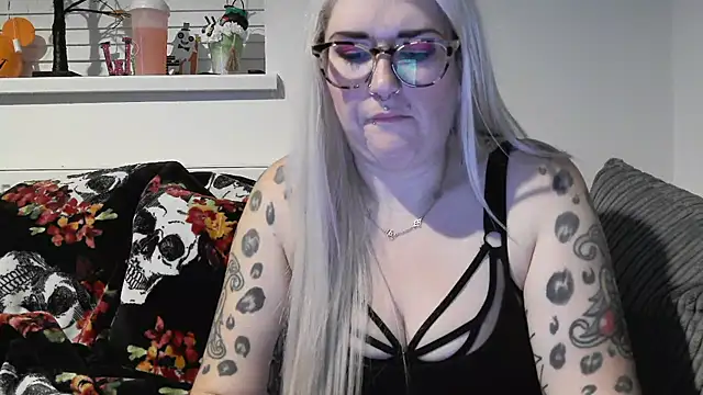 Sizzling Indie36 online show from 10/28/25, 01:17