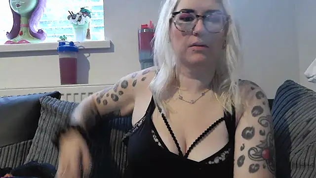 Sizzling Indie36 online show from 11/08/25, 03:26