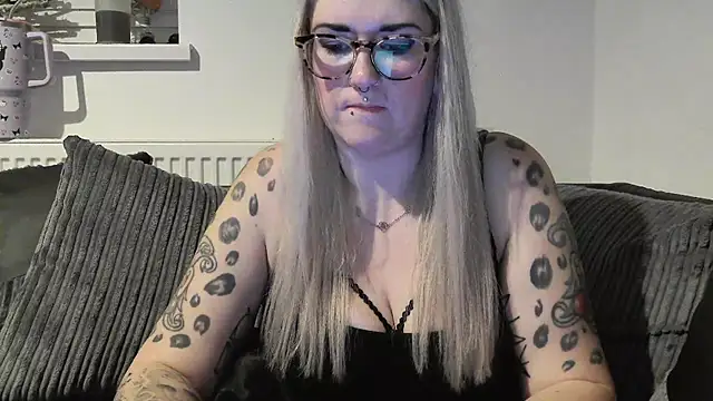 Sizzling Indie36 online show from 12/05/25, 07:01