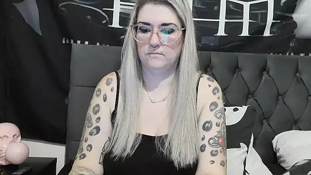 Sizzling Indie36 online show from 12/16/25, 10:47