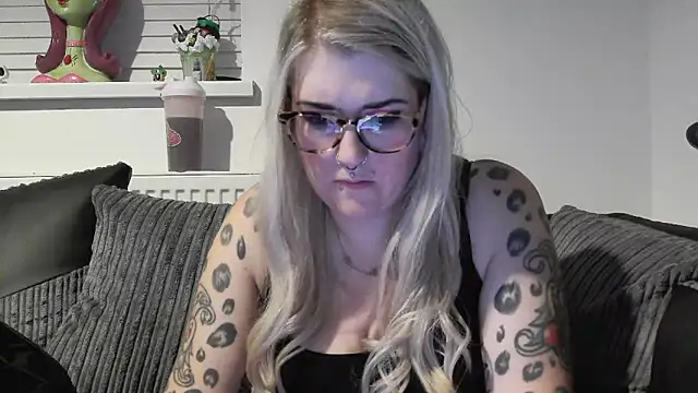 Sizzling Indie36 online show from 11/13/25, 08:13