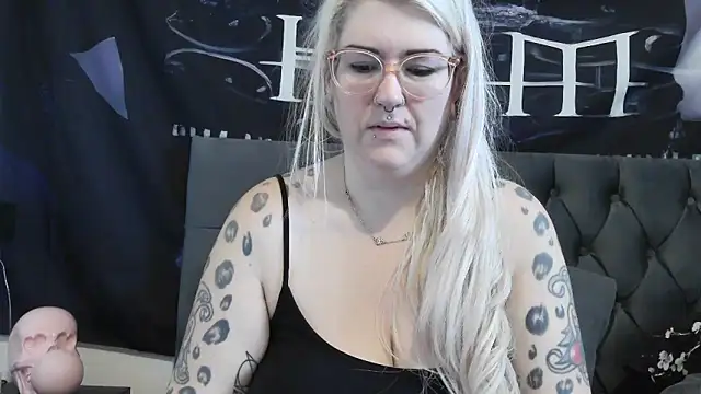 Sizzling Indie36 online show from 10/18/25, 10:06