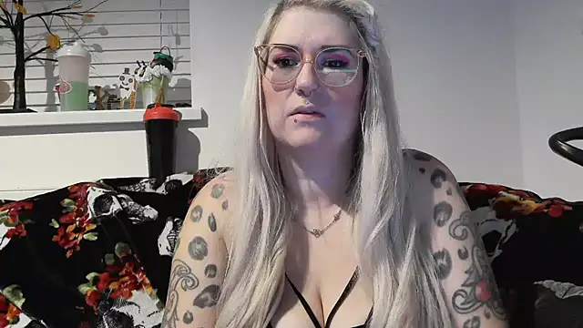 Sizzling Indie36 online show from 10/24/25, 08:52