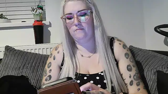 Sizzling Indie36 online show from 10/01/25, 07:40