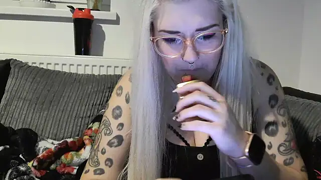 Sizzling Indie36 online show from 10/12/25, 09:38