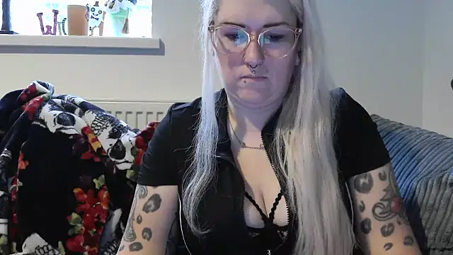 Sizzling Indie36 online show from 10/21/25, 08:25