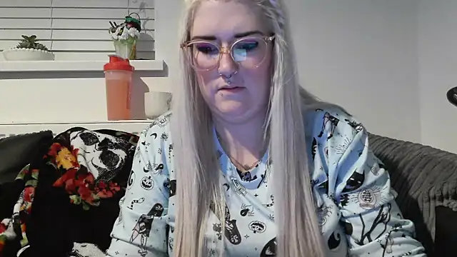 Sizzling Indie36 online show from 10/02/25, 08:34