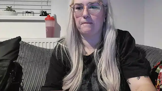 Sizzling Indie36 online show from 09/25/25, 09:32