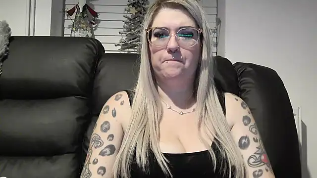 Sizzling Indie36 online show from 12/20/25, 12:35