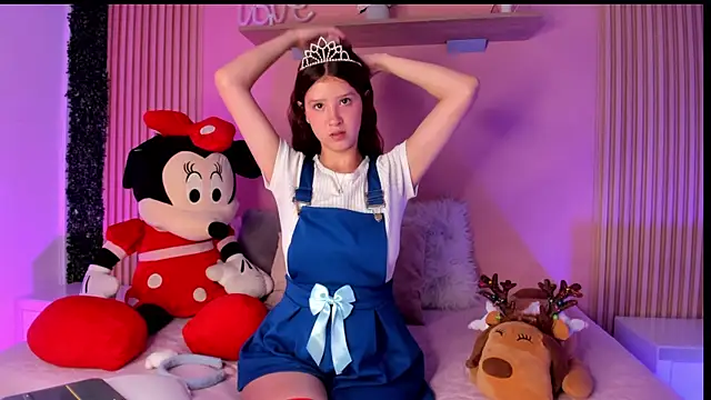 Sophie joyy online show from 11/22/25, 10:19