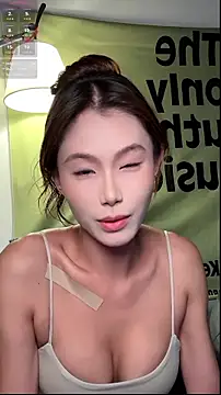 Cici250808 online show from 11/13/25, 03:16