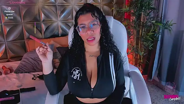 Snapshot of Dayanne_campbelll chatting on 11/13/25, 09:08 Dayanne campbelll online show from 11/13/25, 09:08