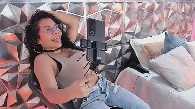 Dayanne campbelll online show from 03/07/26, 05:03