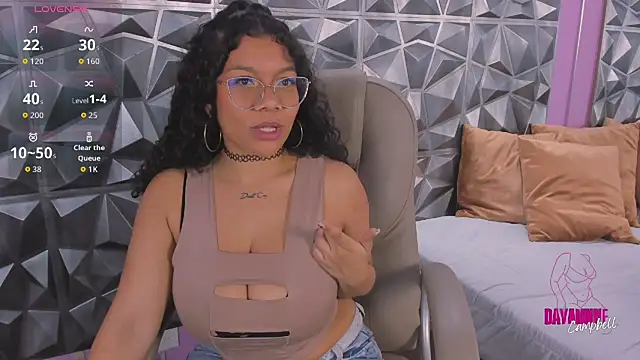 Dayanne campbelll online show from 02/15/26, 04:24