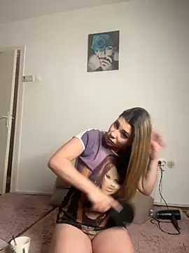 Natasha Cameron22 online show from 10/15/25, 10:07