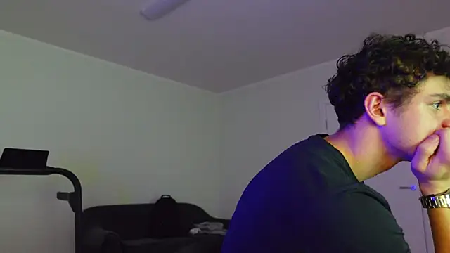 Brad Holloway online show from 11/05/25, 02:20