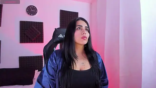 hannarusso online show from 10/22/25, 07:57