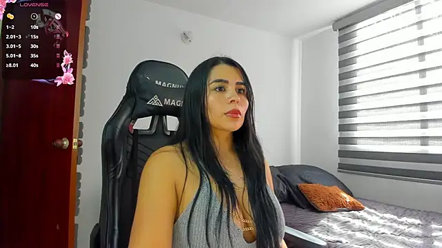 Snapshot of hannarusso chatting on 01/16/26, 08:24 hannarusso online show from 01/16/26, 08:24